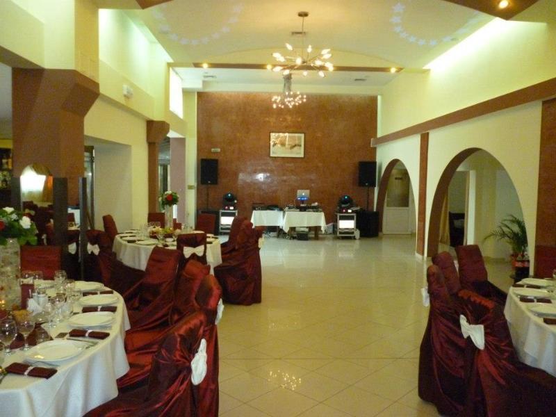 Hotel Apollo Central 시비우 외부 사진