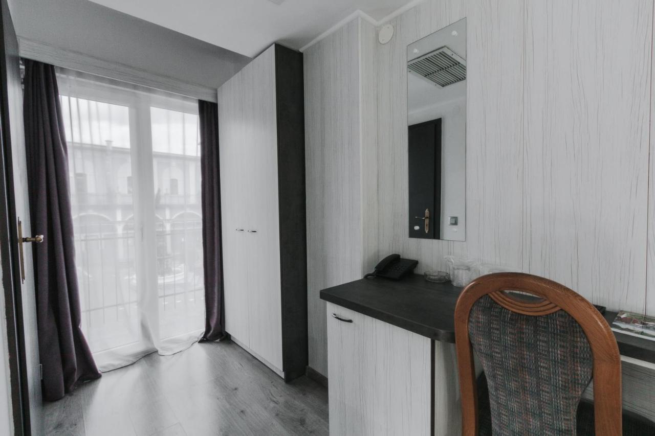 Hotel Apollo Central 시비우 외부 사진