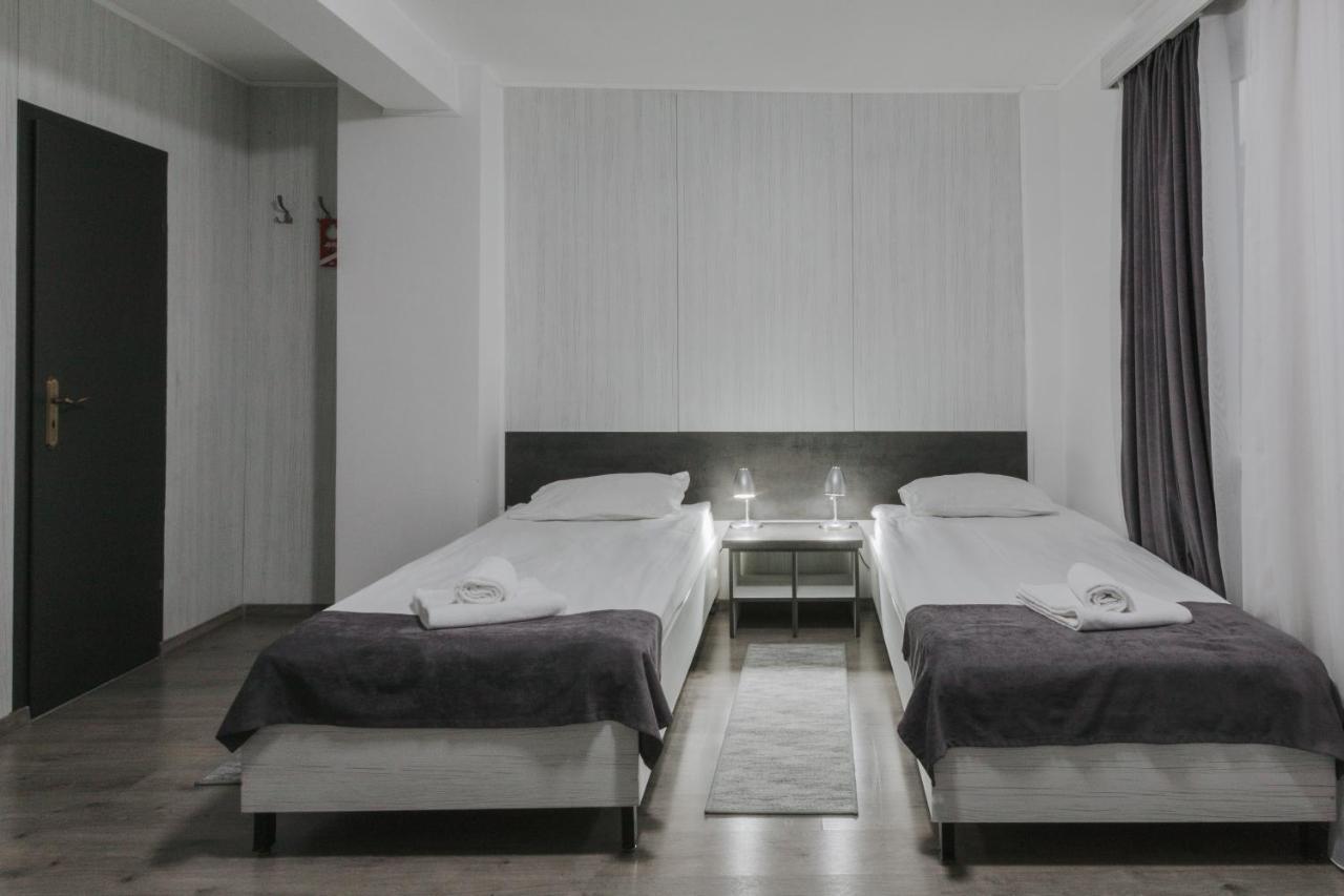 Hotel Apollo Central 시비우 외부 사진
